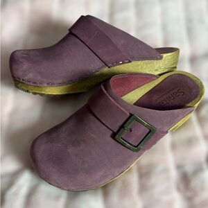 Sanita Ellis Clog in Fuschia‎ size 36